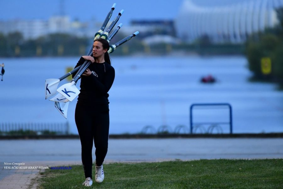 Veslački klub Krka na međunarodnoj regati u Zagrebu osvojio niz medalja