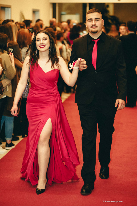 Učenici Medicinske škole u večeri koju će pamtiti do kraja života (1. dio)