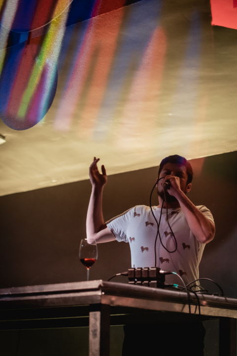 Sono Koloro u Arsenu: Dvostruki život i sofisticirani podražaji