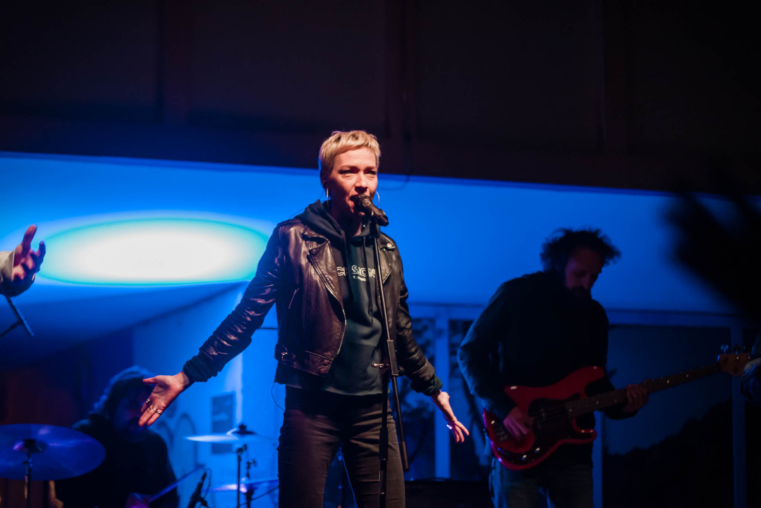 Sjajna atmosfera na koncertu Elementala: Publika u glas pjevala sve hitove, pogledajte kako je bilo  