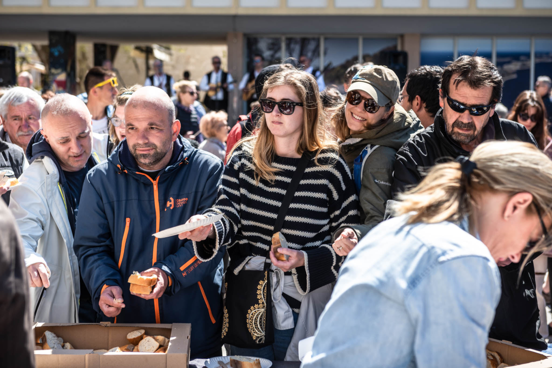 Uskršnji doručak pred Županijom označio početak turističke sezone: 'Očekujemo više ljudi nego rekordne 2019. godine'