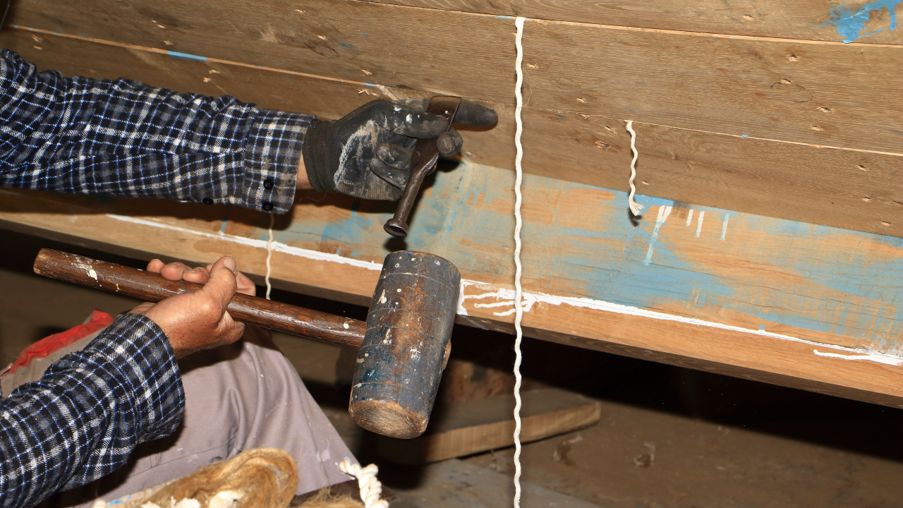 Betina je najpoznatije sjedište vrsnih brodograditelja, a u lipnju organiziraju veliki sajam