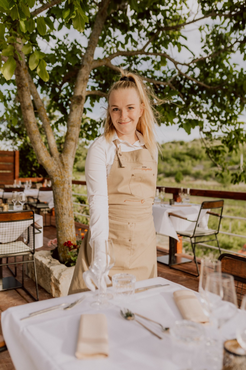 Konoba Campanelo otvorila je terasu s najljepšim pogledom uz gostovanje Melkiora Bašića!