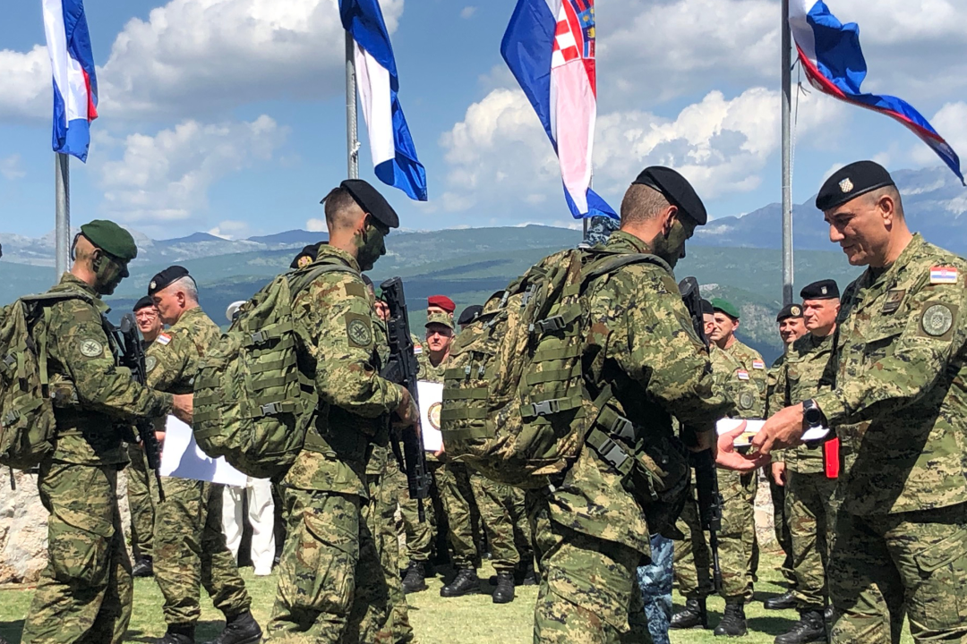 Nakon 88 kilometara hodanja od Udbine do Knina, uručene diplome polaznicima obuke