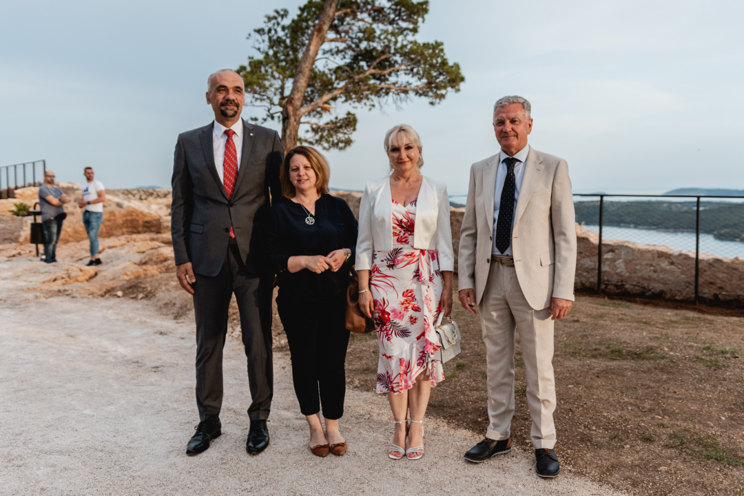Otvorena tvrđava sv. Ivana, ministrica Obuljen Koržinek: ‘Šibenik je postao najuspješniji grad u transformaciji’