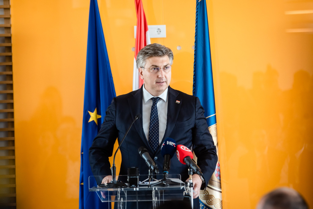 Premijer Plenković otvorio Veteranski centar u Šibeniku: 'Ovo izgleda moćno' 
