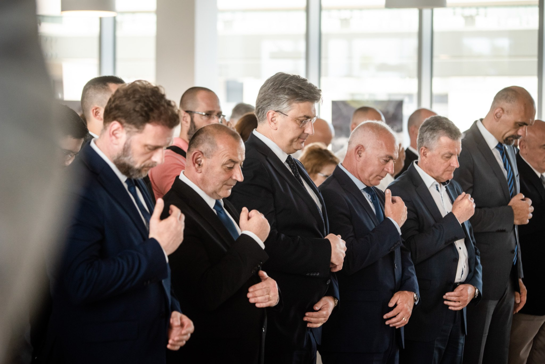Premijer Plenković otvorio Veteranski centar u Šibeniku: 'Ovo izgleda moćno' 