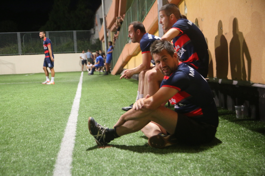 Murter, Betina, Jezera i Tisno ujedinili se i odigrali humanitarni turnir: 'Boli, ne mogu maknuti, ali nije mi žao'