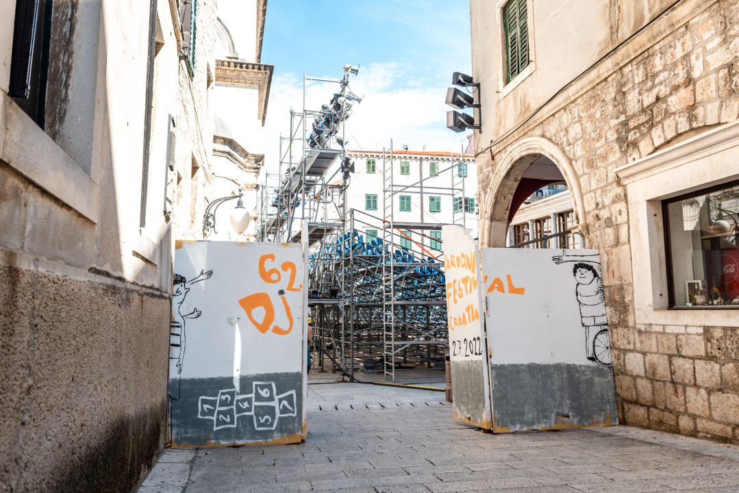 Postavljena festivalska vrata, MDF u subotu otvara Zagrebačka filharmonija
