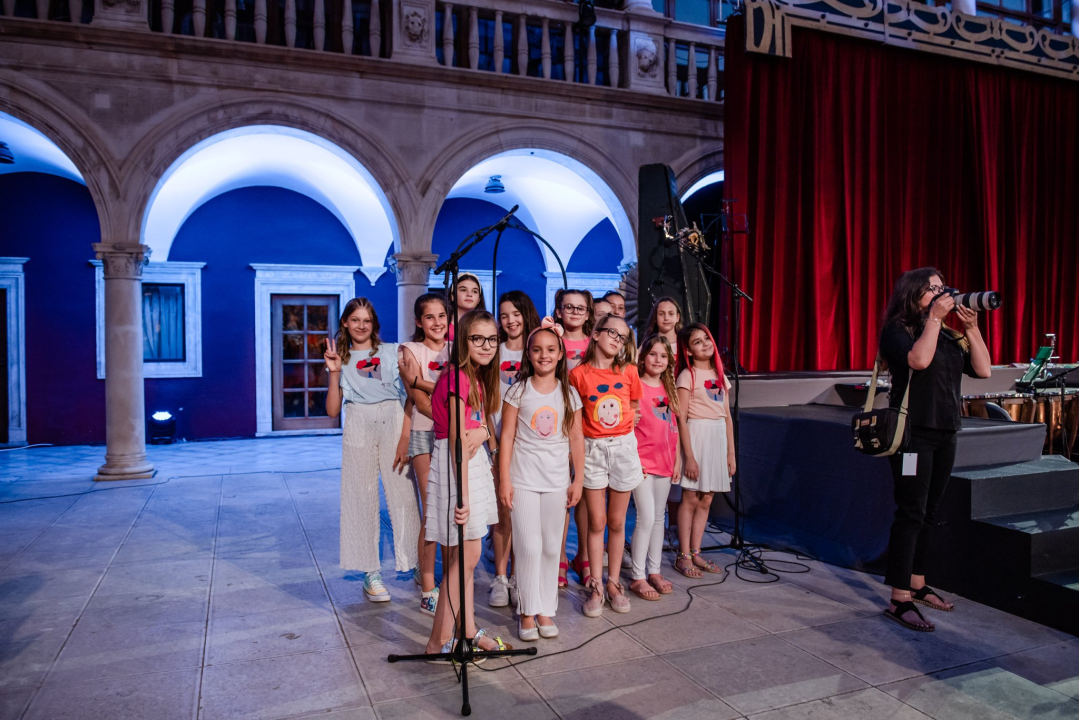 Otvoren je 62. Međunarodni festival u Šibeniku: Na svečanosti i djeca iz ukrajinskog Lavova
