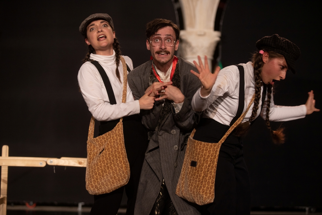 Danas na MDF-u nilski konj Nellie, cirkuski plesni tečaj, dvije predstave i film