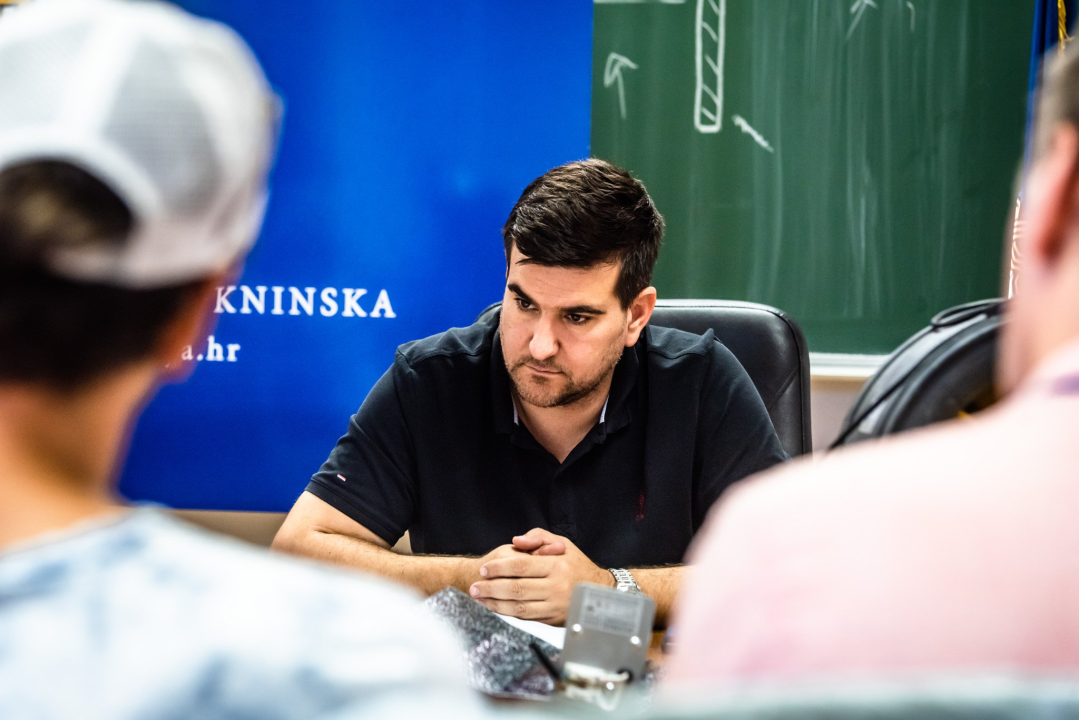 Pao vodički diler: U kući mu našli laboratorij, 500 kg stabljika kanabisa i 16 kg zapakirane marihuane 