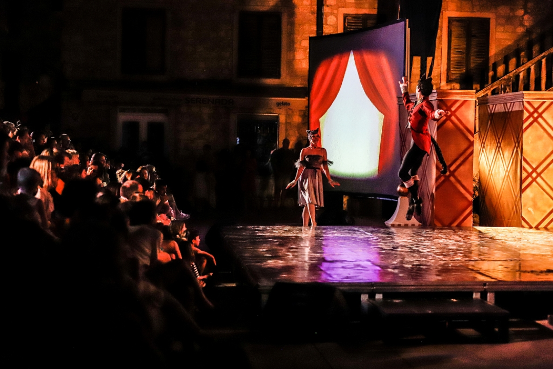 Danas na MDF-u: Sajam dječje knjige u đardinu, 'Kralj lavova' na Jadriji...