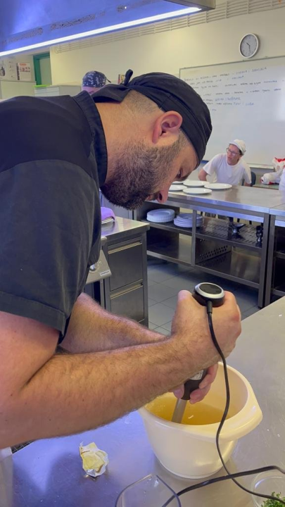 Polaznici POU Šibenik uspješno završili program prekvalifikacije za kuhare, konobare, pekare i slastičare!