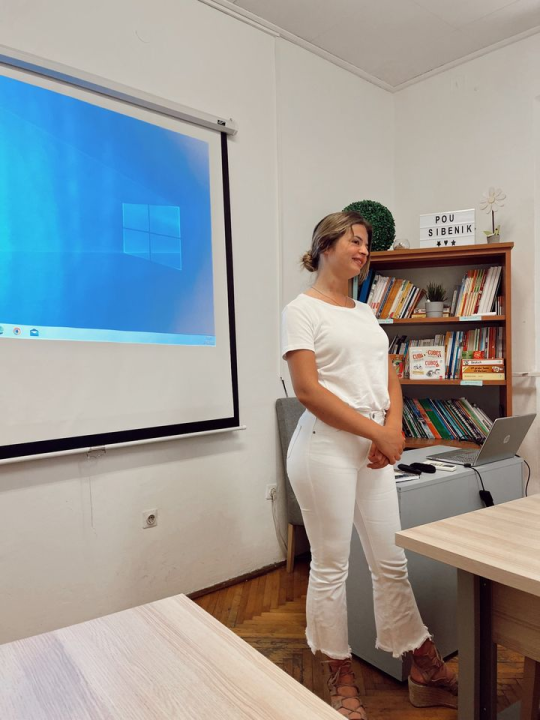 Uspješno završen program prekvalifikacije POU Šibenik za ekonomiste, komercijaliste, hotelijersko-turističke tehničare i prodavače!