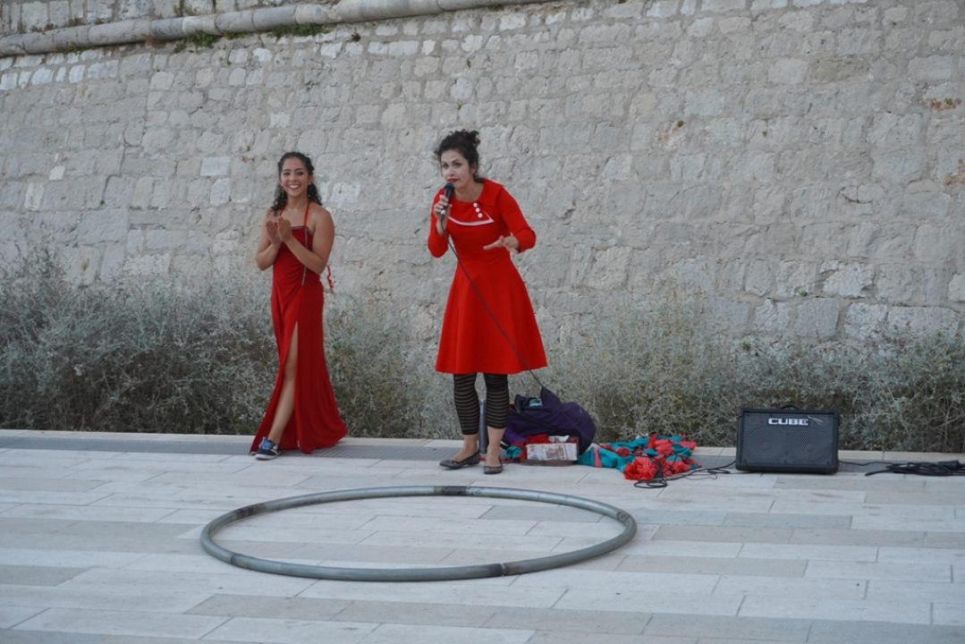 Danas je zbog MDF-a najduži dan u godini: Poznati čitaju, sajam knjiga, ulični program, predstave...