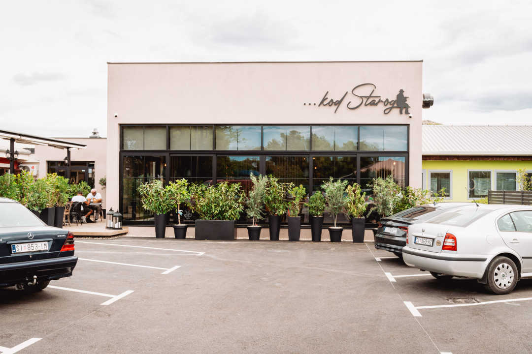 Ako ste se zaželjeli dobre marende i vrhunske spize posjetite bistro 'Kod starog'! 