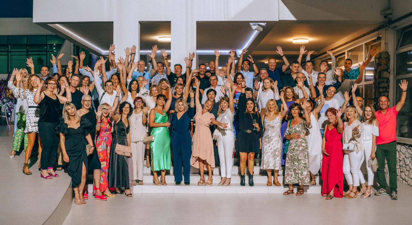 Šibenski maturanti proslavili 35 godina mature. Plesali do zore uz hitove 80-ih