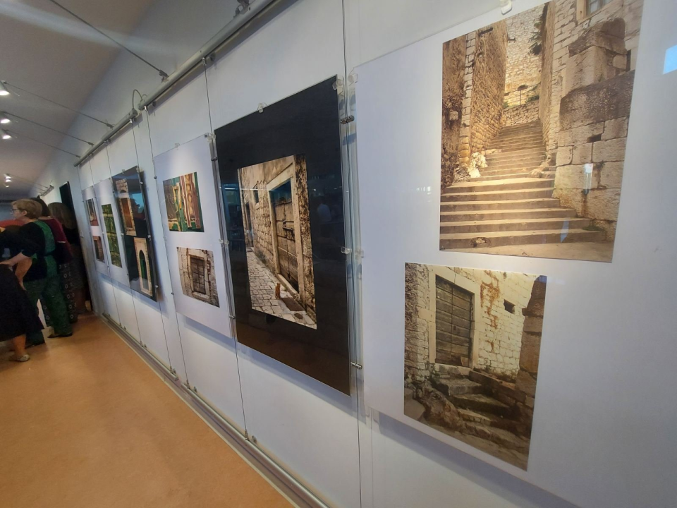 U knjižnici pogledajte izložbu 'Kantuni i kantunići'