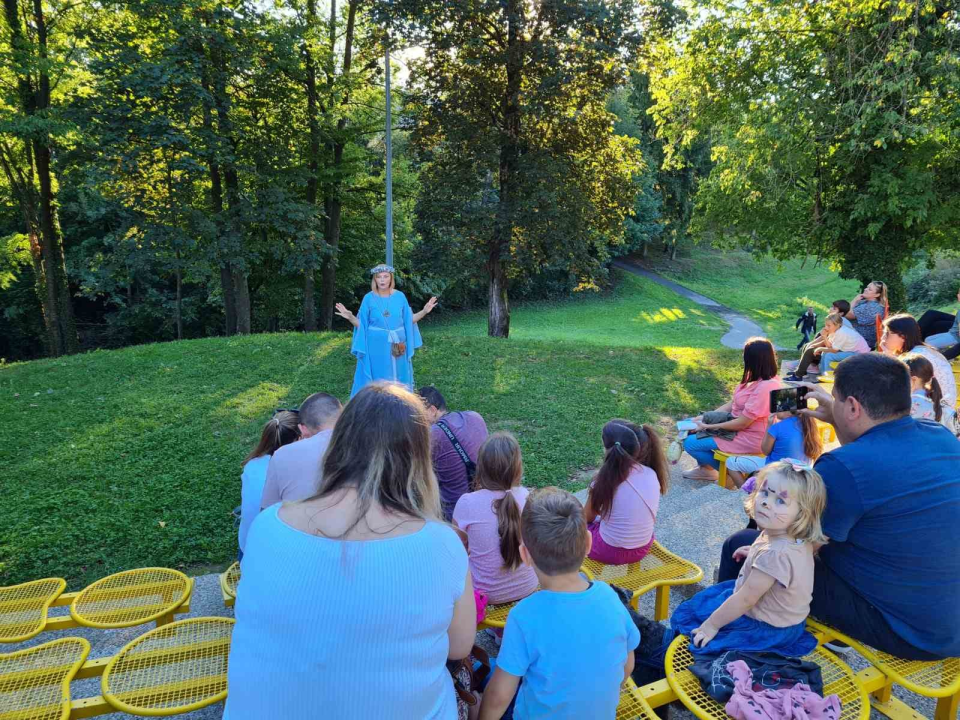 Održano jesensko izdanje Ogulinskog festivala bajke: Sudjelovali izvođači i iz naše županije
