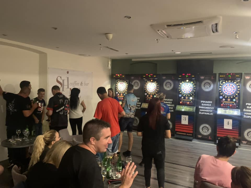 PRŠUT OPEN 2022.: Drniš je bio domaćin najvećeg pikado turnira u Hrvatskoj    