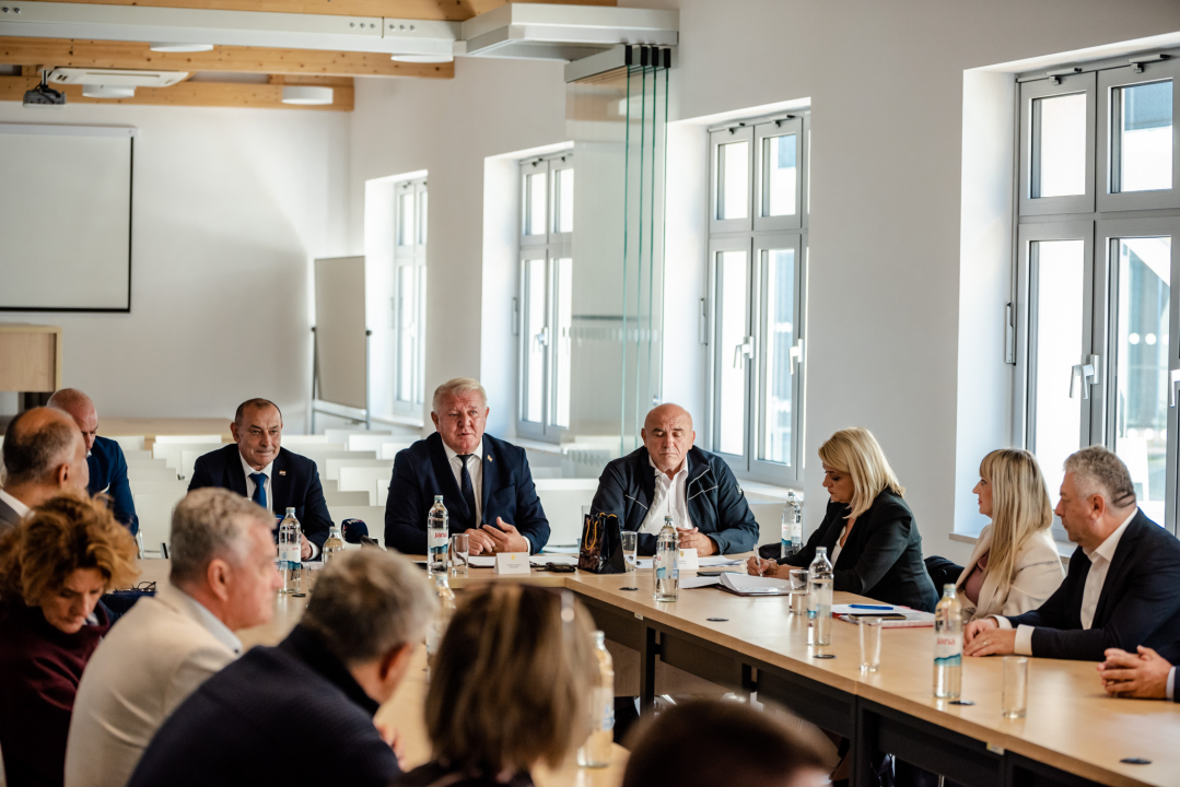 Ministar Medved u Veteranskom centru: 'Uvjeren sam da ćemo do kraja godine imati četiri ovakva centra'