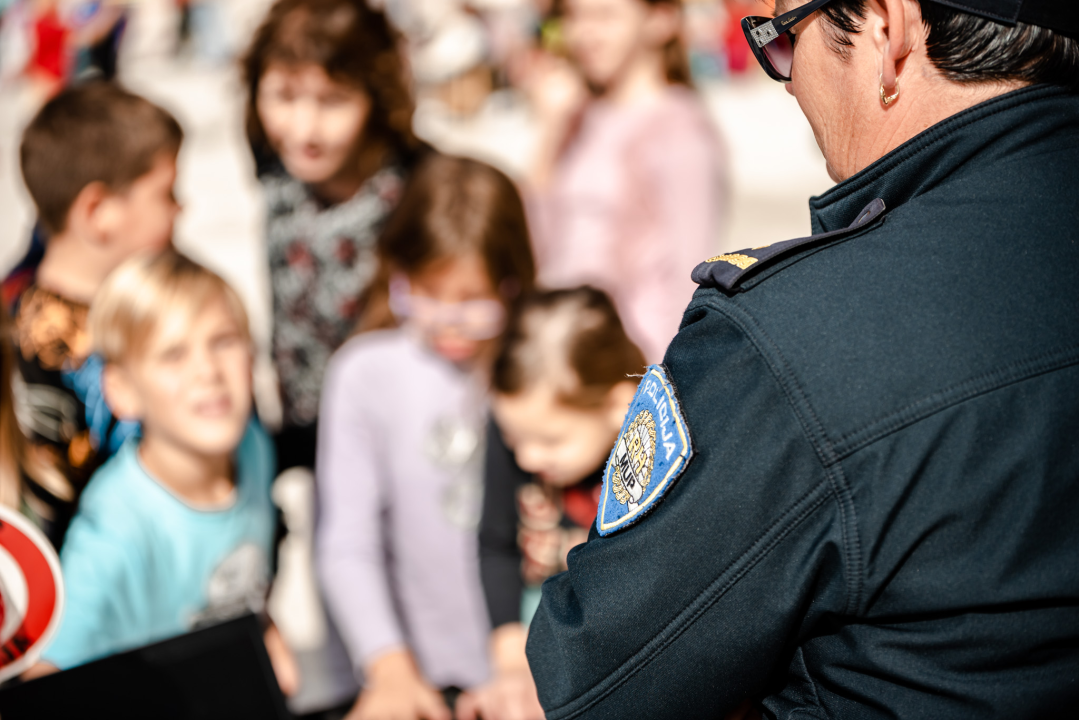 Poljana puna djece: Voze električne romobile i bicikle, uče o sigurnosti u prometu