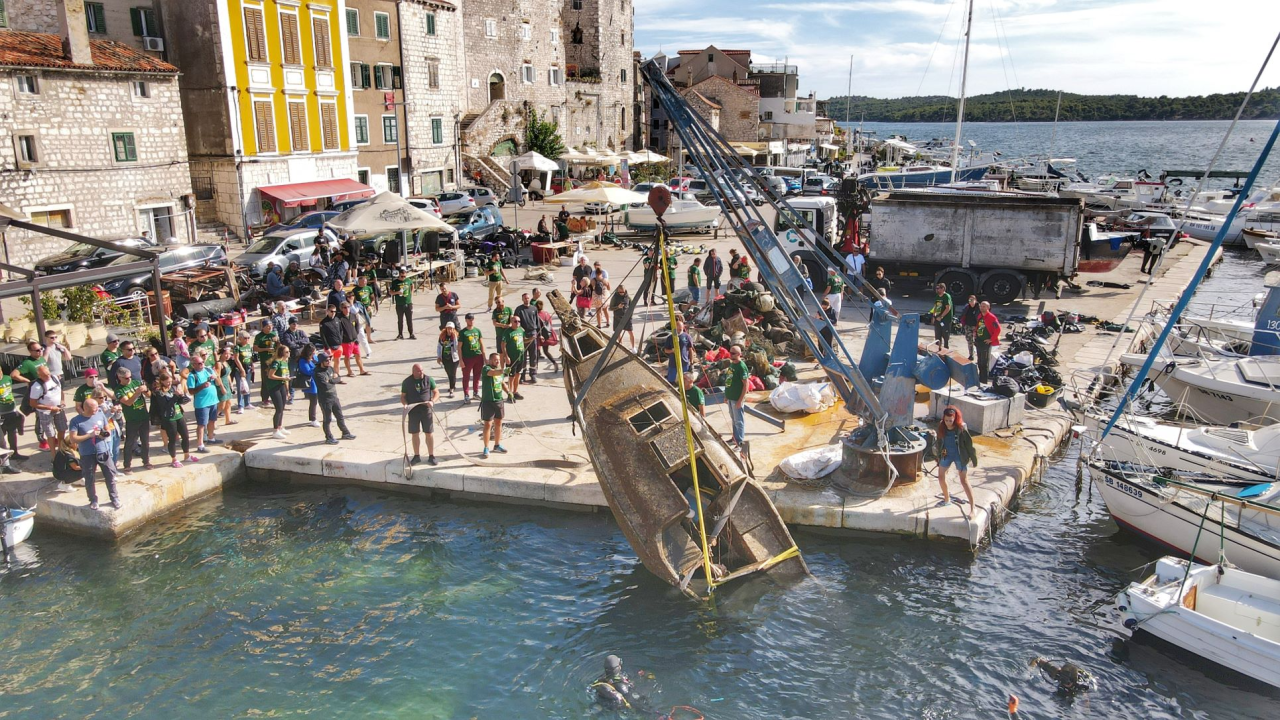 Proteklog vikenda na rivi održana akcija čišćenja: Iz podmorja izvađeno preko 11 tona otpada 