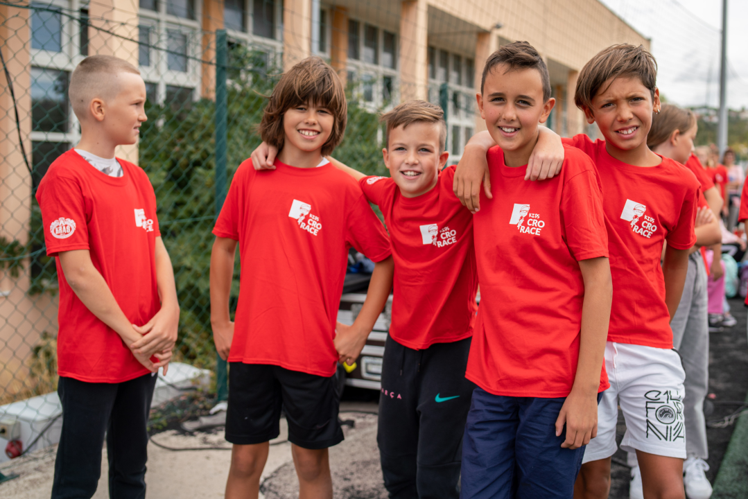 U Primoštenu održan Kids CRO Race: Matija, Leo, Dora i Isabella pobjednici su virtualne utrke 