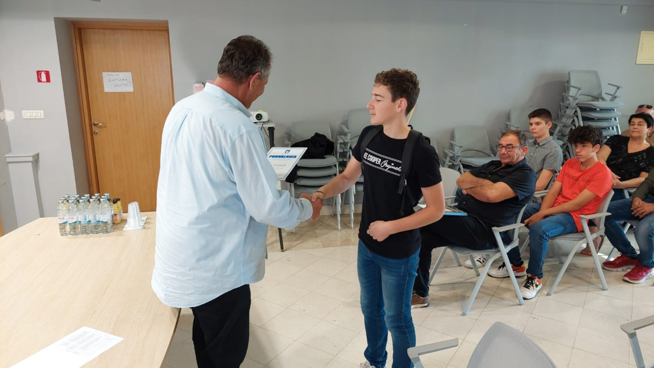 Vodički gradonačelnik primio i nagradio odlikaše