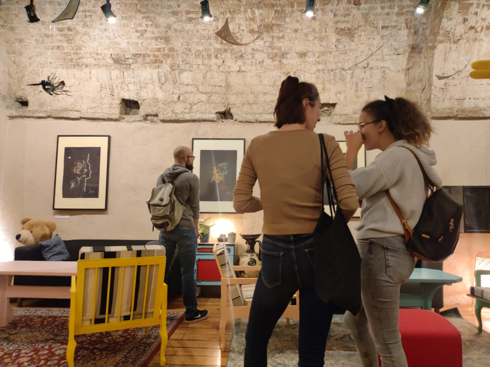 U Azimutu otvorena izložba fotografija 'Lica traume' Ines Ignjatić: 'Portreti su inspirirani stvarnim događajima' 