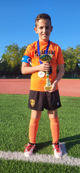 Mladi nogometaši Šibenika (godište 2012.) osvojili turnir u Zadru, u finalu rutinski protiv Hajduka