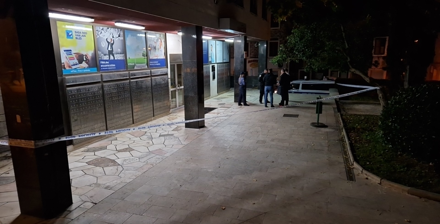 Pokušaj pljačke FINA-e u centru Šibenika: Potraga za bjeguncem i dalje traje