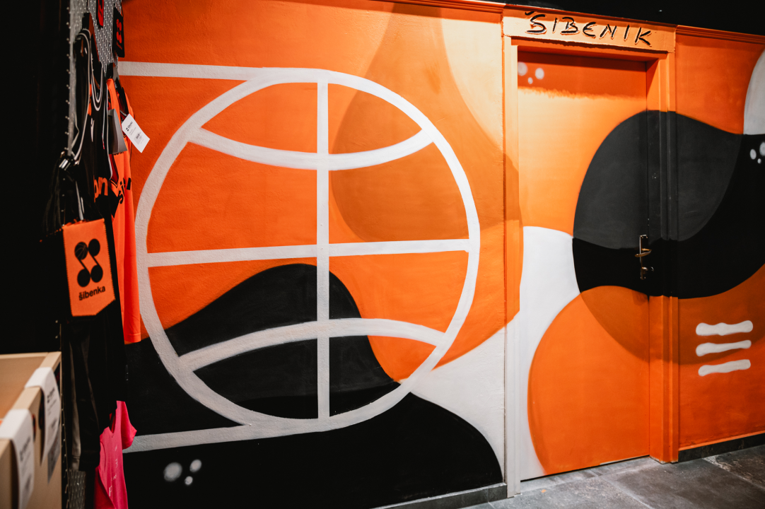 Ivan Perkov zaslužan je za dizajn Šibenkinog Fan Shopa: ‘Asocira na fluidnost košarke’