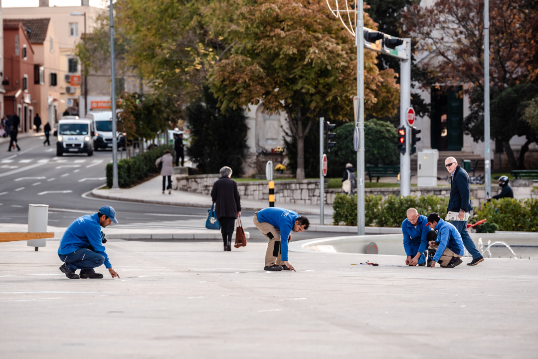Pripreme za Adventuru: Postavlja se klizalište na Poljani