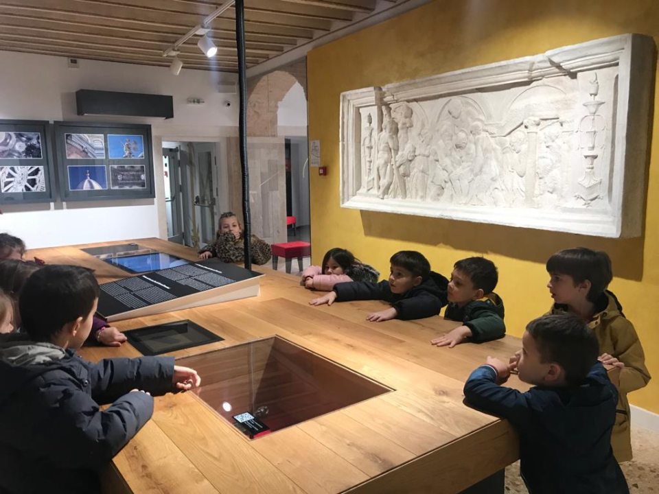 Mališani iz DV-a Maslina posjetili Glazbenu školu, samostan sv. Frane i Civitas Sacru