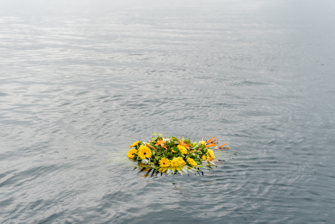 Kod Zlarina u more položen vijenac u čast svih poginulih i nestalih hrvatskih pomoraca