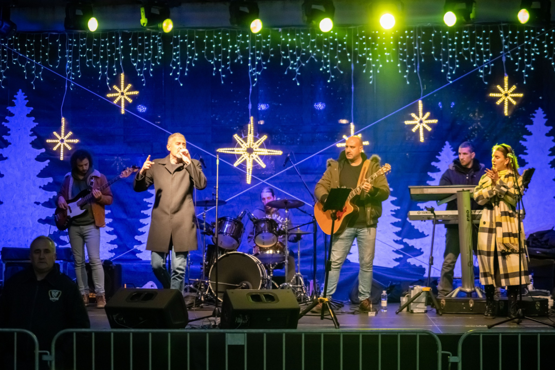 Giuliano&amp;Diktatori otvorili Kraljevski advent u Kninu