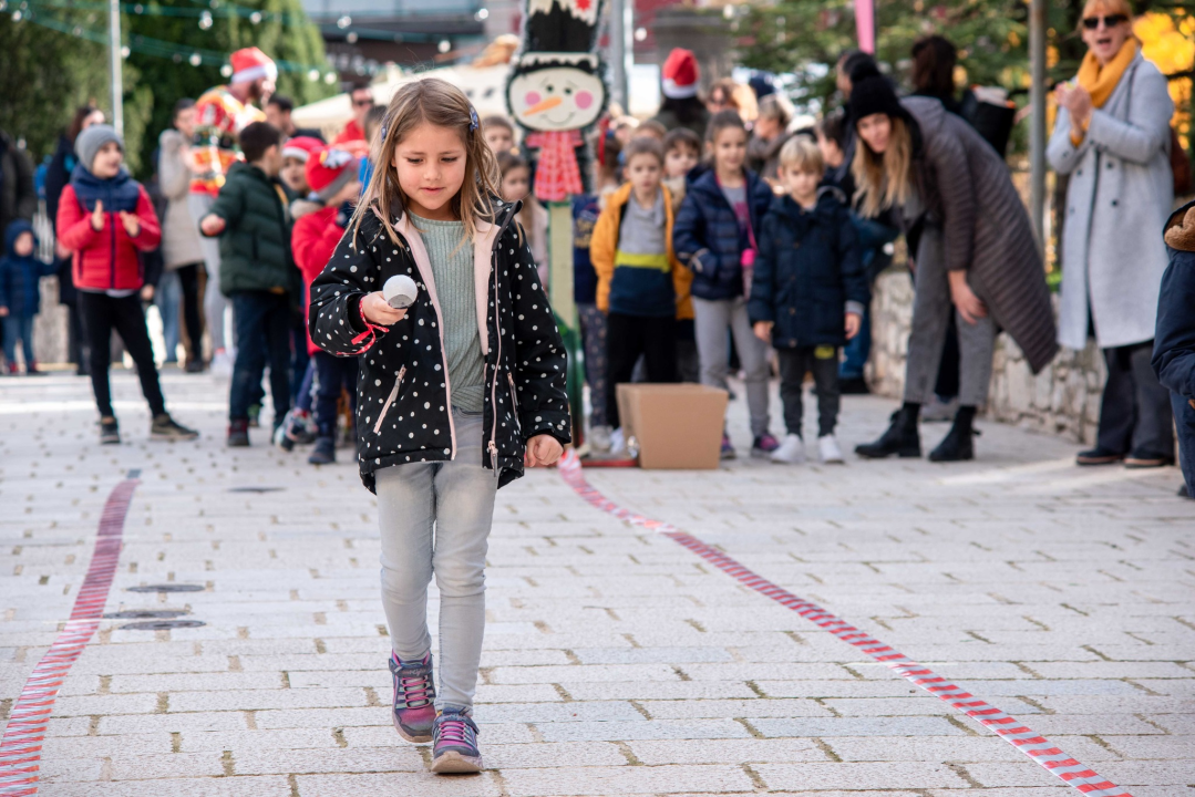 Održana prva Outdoor Adventurica: Mališani se natjecali kroz igru i zabavu