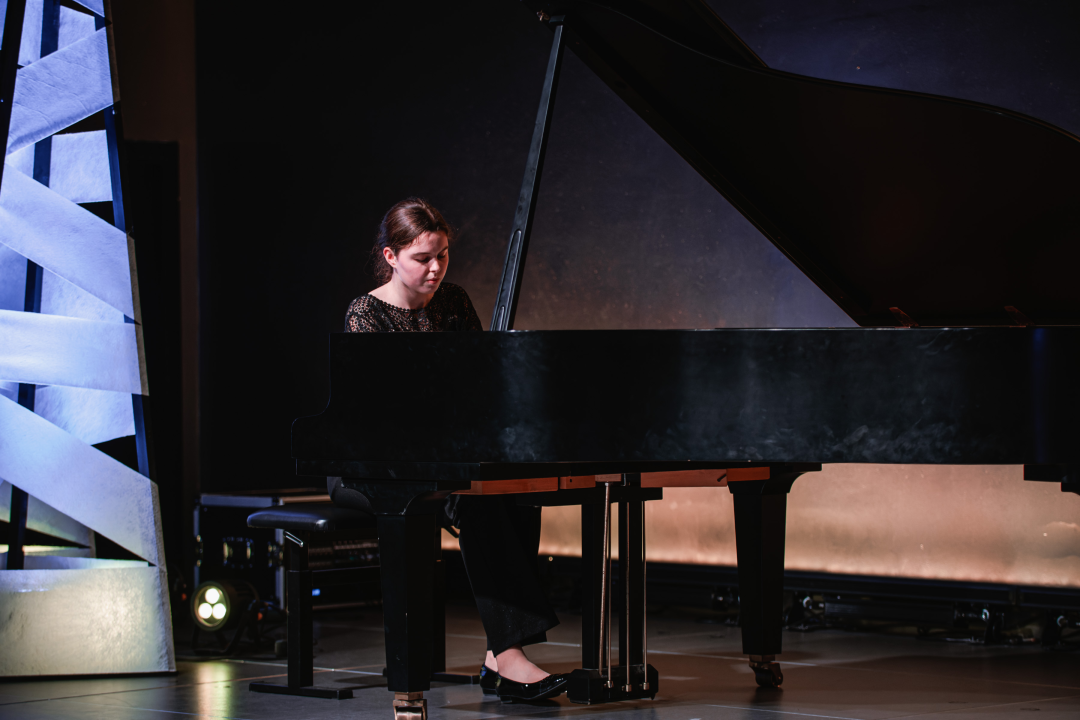 Božićni koncert učenika glazbene škole oduševio prepunu Kuću umjetnosti Arsen