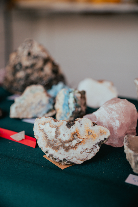 Adventurin Sajmić savršeno je mjesto za kupnju poklona, sve su izradili lokalni umjetnici i obrtnici