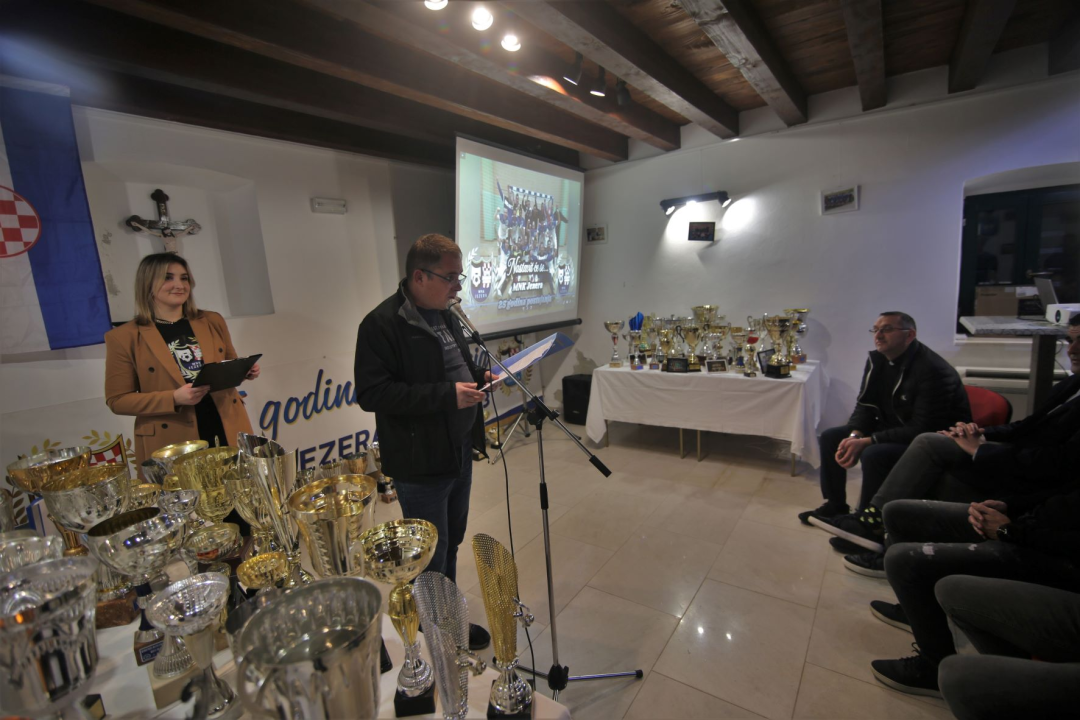 MNK Jezera slave 25 godina: 'Od 1998. traje ljubav koja ne posustaje'