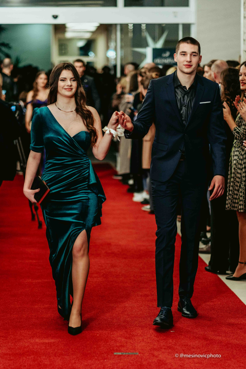 Gimnazijalci zasjali u večeri koju će pamtiti do kraja života! (1.dio)