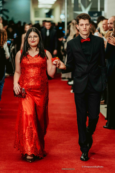 Gimnazijalci zasjali u večeri koju će pamtiti do kraja života! (2.dio)