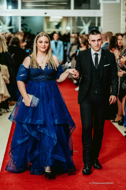 Gimnazijalci zasjali u večeri koju će pamtiti do kraja života! (2.dio)