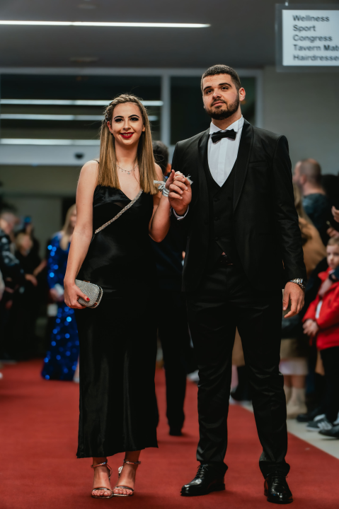 Pogledajte glamurozna izdanja maturanata Medicinske škole (1. dio)