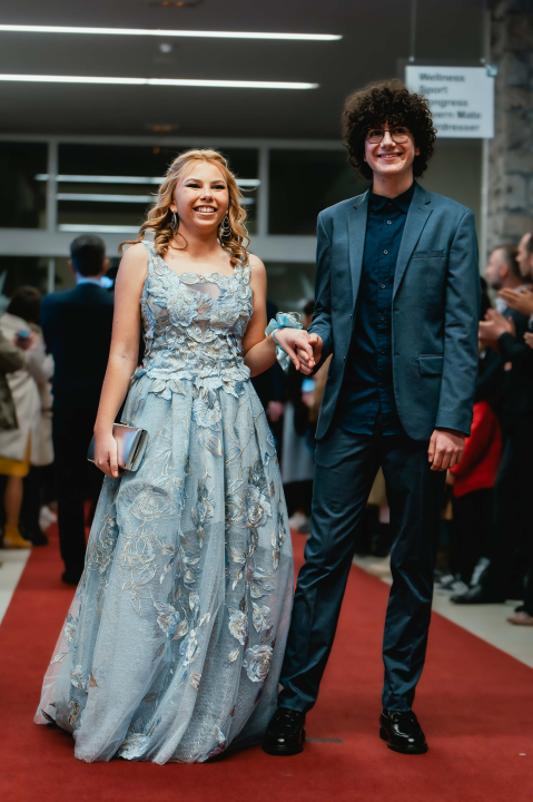 Pogledajte glamurozna izdanja maturanata Medicinske škole (2. dio)