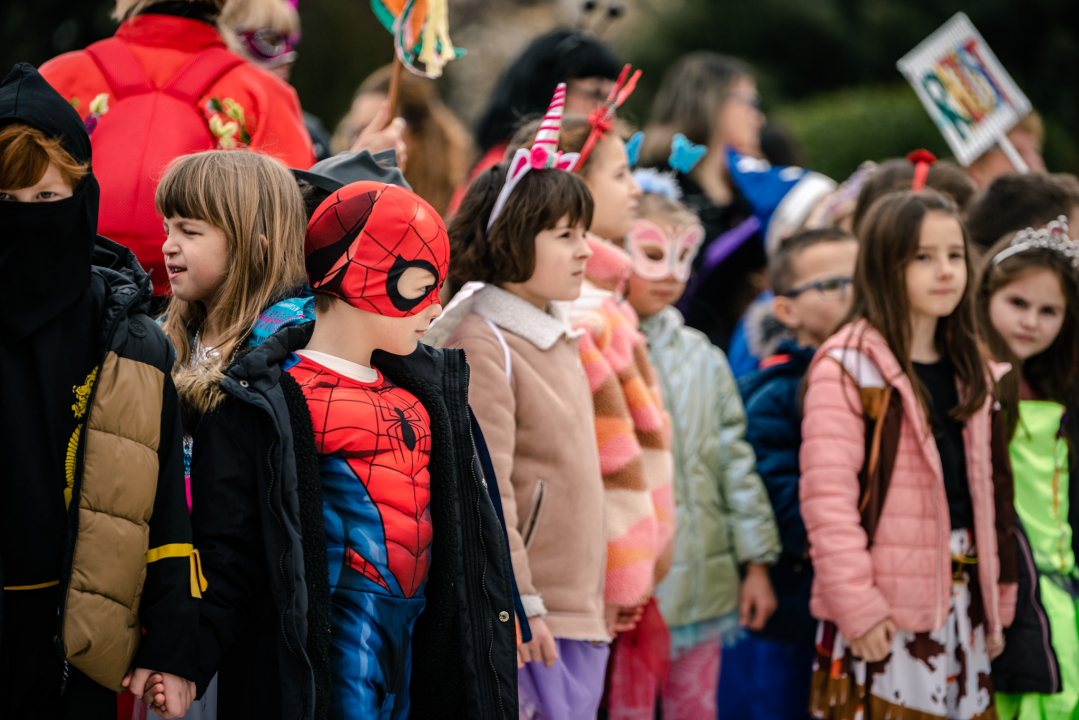 Maškare na Poljani: Đir preko grada pa svi na krafne!