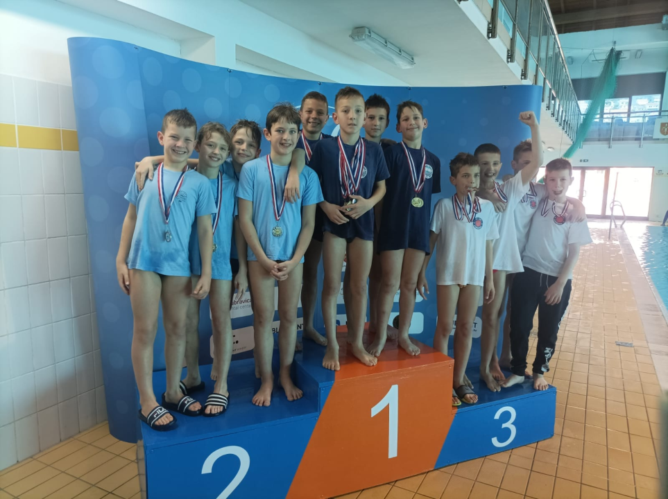 Regionalno prvenstvo za početnike: Žetva medalja za Plivački klub More