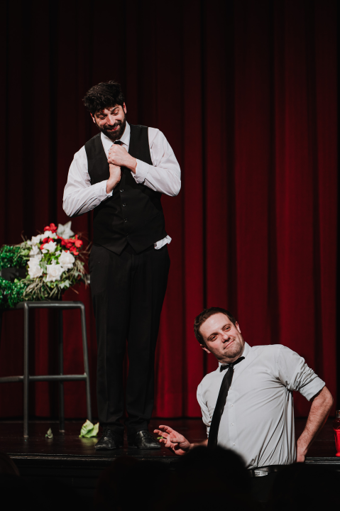 Perić i Detelić na daskama koje, u ovom slučaju, smrt znače publiku nasmijali ‘Direkt u glavu’